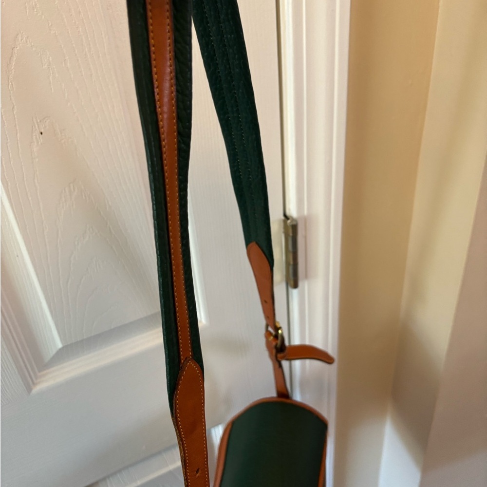 Dooney & Bourke VINTAGE AWL Surrey Green & Tan Leather Crossbody MADE IN USA EUC - Picture 16 of 16